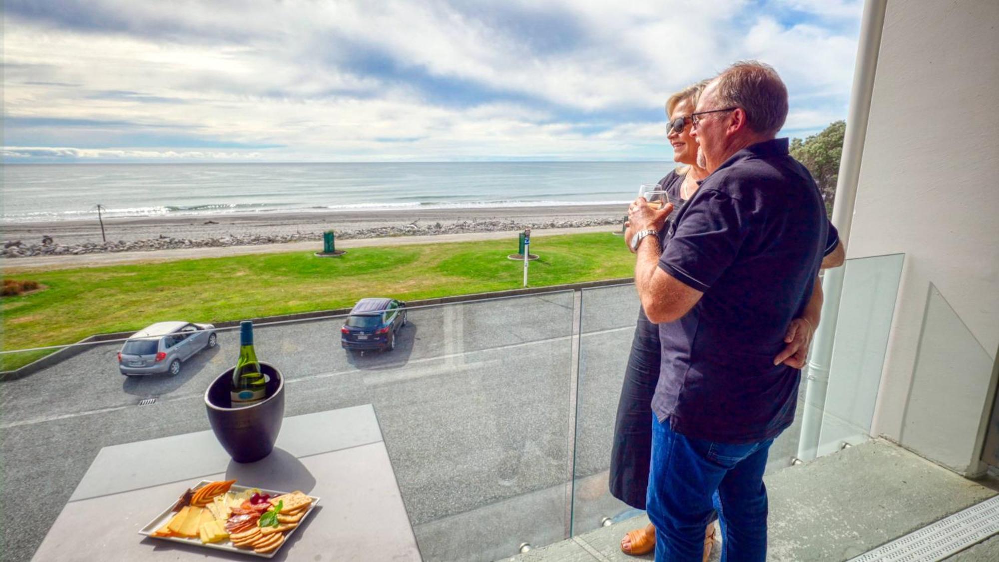 Beachfront Hotel Hokitika Luaran gambar